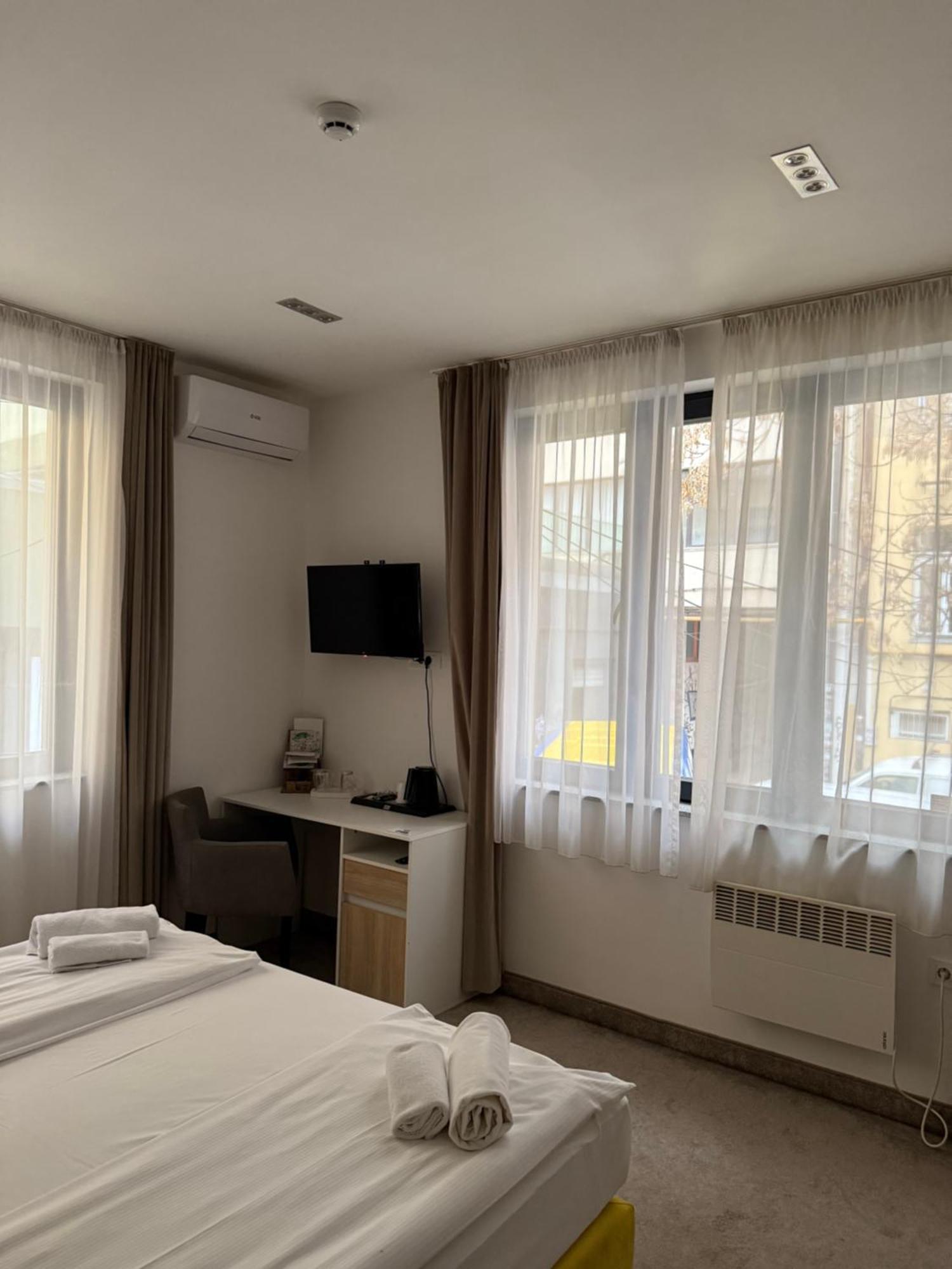 Deluxe Nortel Hotel Saraievo Exterior foto